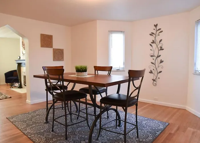 Holiday home Relax & Feel At During Your